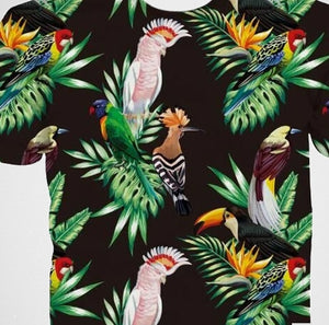 Major Mitchell's cockatoo, rosella, rainbow lory & more birds on this t-shirt